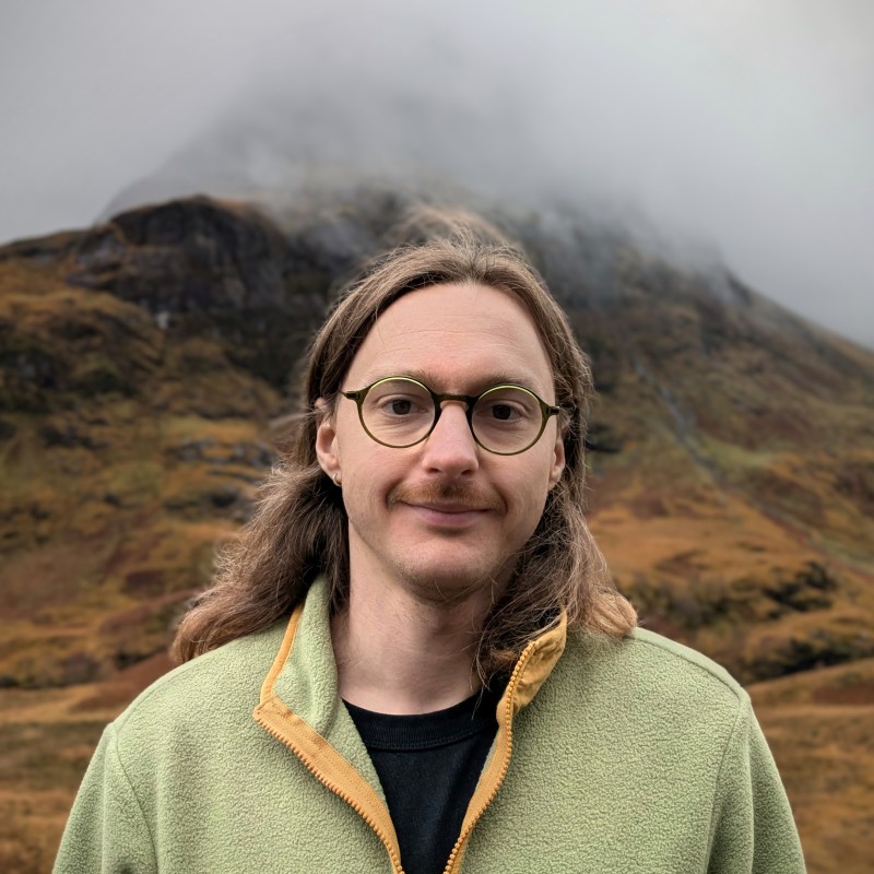 Daniel van Strien